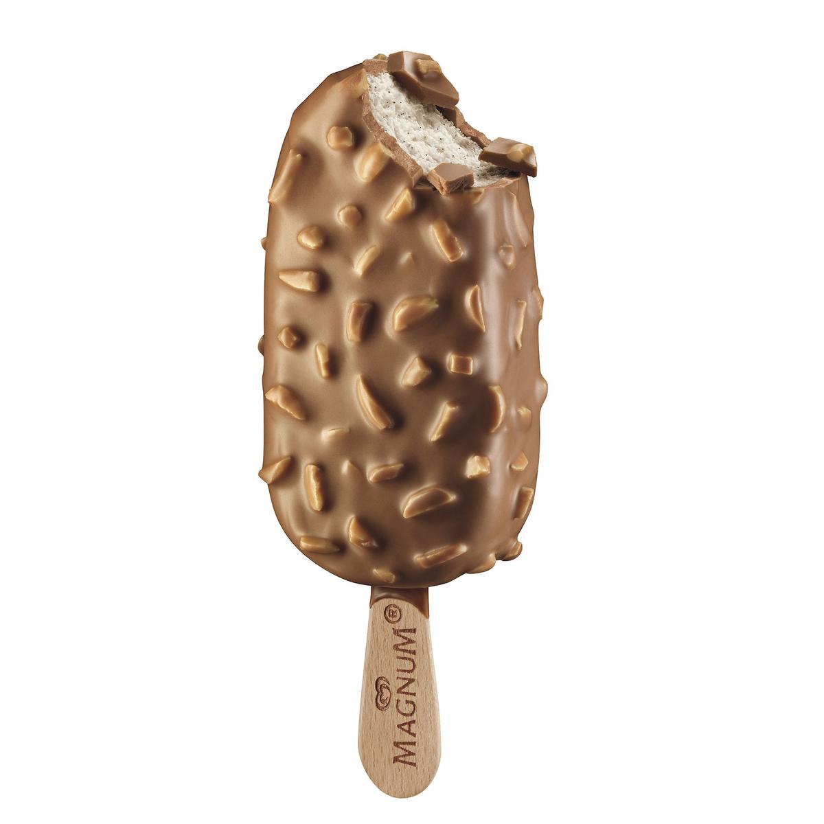 Glace Magnum Almond